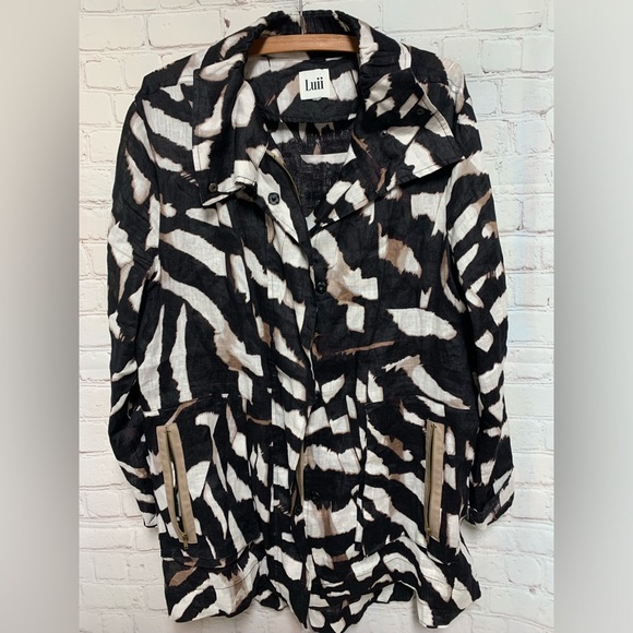 Luii Jackets & Blazers - Anthropologie Luii Black and White Animal Patterned Linen Jacket Size XL